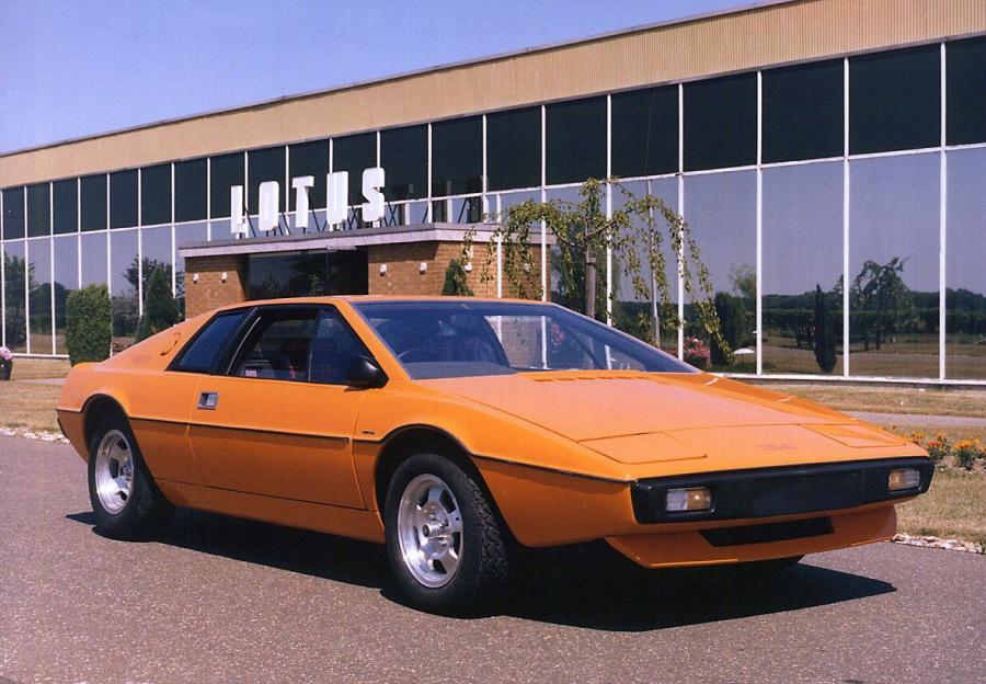  Lotus Esprit 1972 года  (фото 17 из 22)